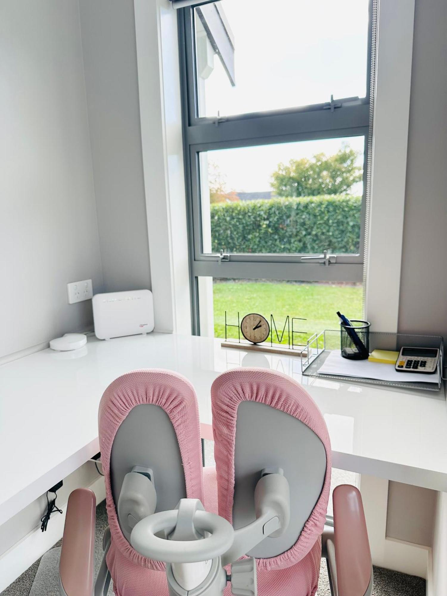 Summer Holiday 4 Bedrooms House In Hamilton With Pool And Spa Eksteriør billede