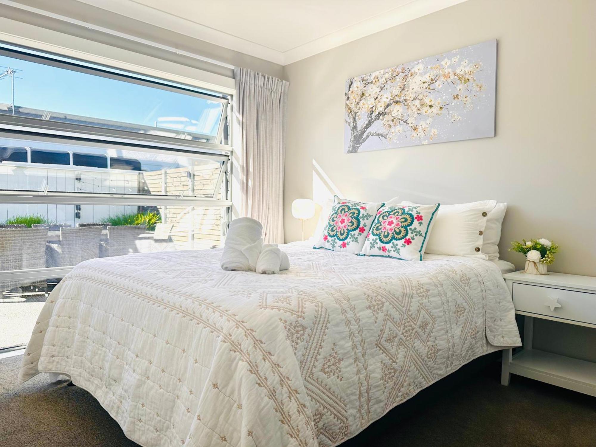 Summer Holiday 4 Bedrooms House In Hamilton With Pool And Spa Eksteriør billede